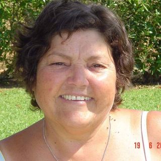 Heloisa Couto's avatar