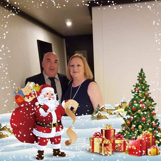 Debra Leaver's avatar