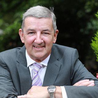 Dave McCrossen's avatar