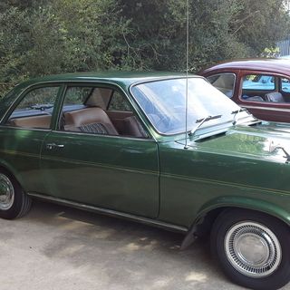 Alan Burton's avatar