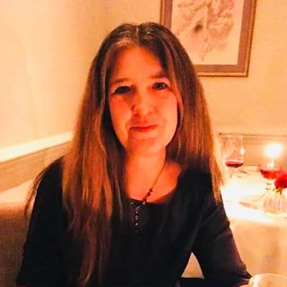 Justine Compot's avatar