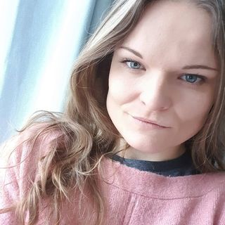 Lorraine Brown's avatar