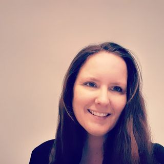 Lydia Lambert's avatar