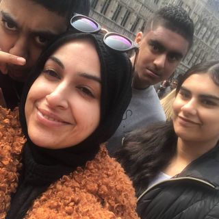 Hajrah Qayoom's avatar