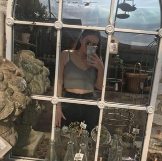 Anna Short's avatar