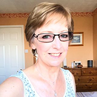 Nicola Bray's avatar