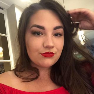 Charlotte Burnard's avatar