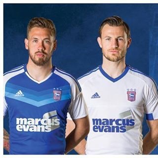 Darren Bruce's avatar