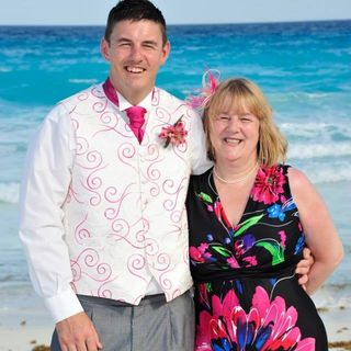 Heather Stacey's avatar