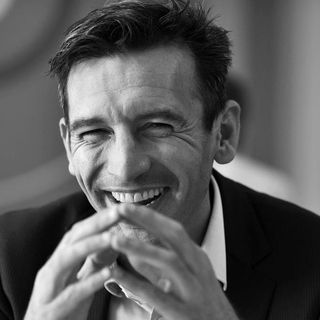 Darren Cornish's avatar