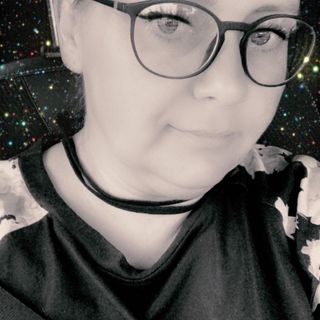 Natasha Thomas's avatar