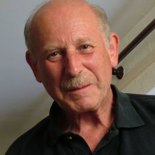 Roger Smith's avatar