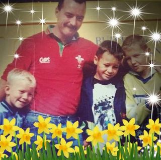Islwyn Lewis's avatar