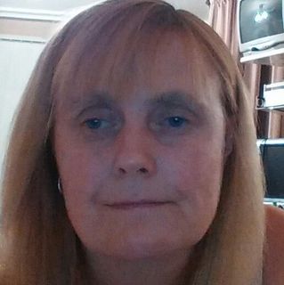 Mandy Lenham's avatar