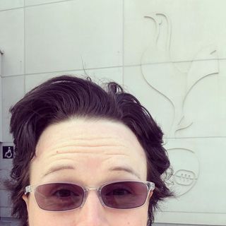 Jen Tompkins's avatar