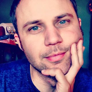 Tom Gravestock's avatar