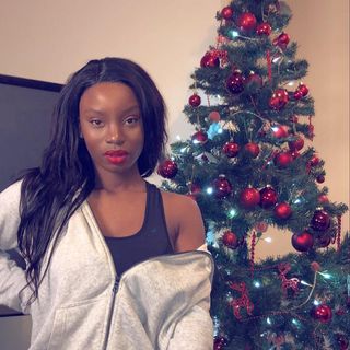 Dee Kadzombe's avatar