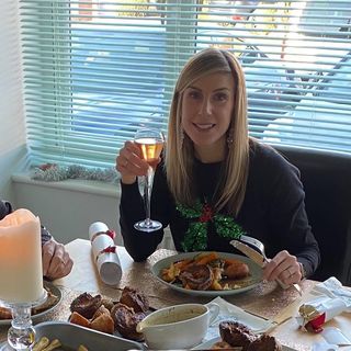 Lindsay Lewis's avatar