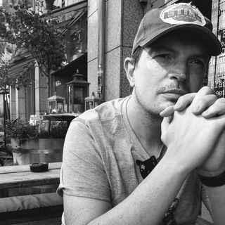 Simon Hewitt's avatar