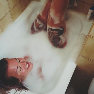 Robyn Jones's avatar