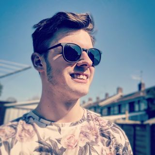Shea Lavington's avatar