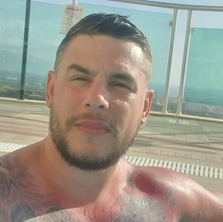 Luke Whitaker's avatar