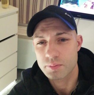 Sam Wickham's avatar