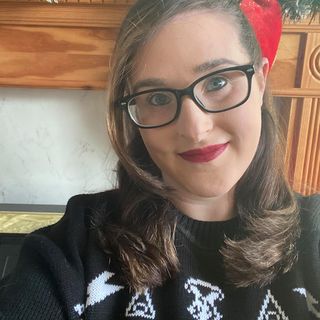 Hayley Sarah Davison's avatar