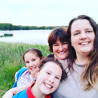 Rebecca Brown's avatar