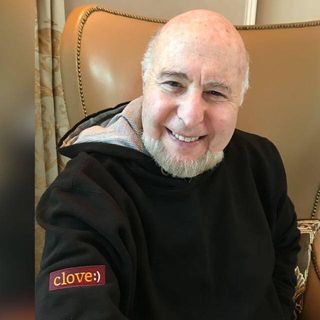 Louis Shakinovsky's avatar