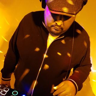 Mitesh Joshi's avatar