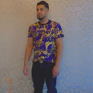 Israar Nawaz's avatar