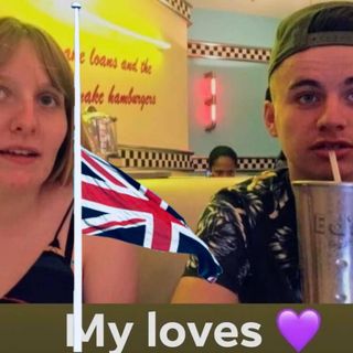 Julie Catanach Hoblin's avatar