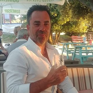 Terry Dineen's avatar