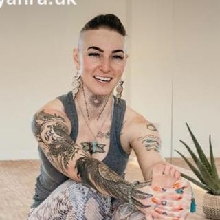 Sha Sha Crow's avatar