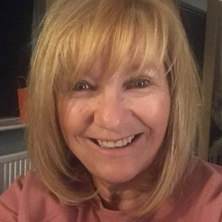 Susan Batty's avatar