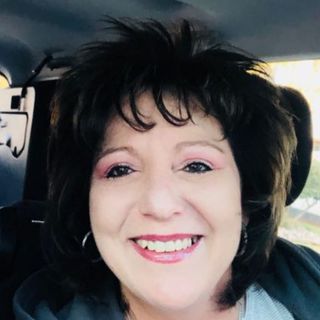 Tracy Chandler's avatar