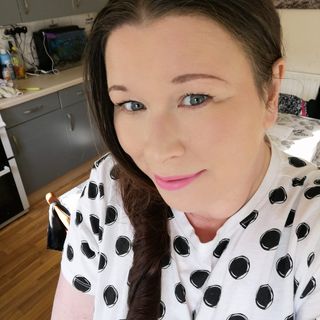 Lynn Sands's avatar