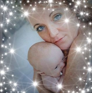 Vikki Daniel's avatar