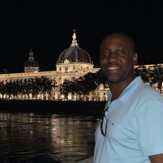 Lawrence Desouza's avatar