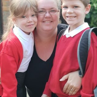 Sarah Whitlock's avatar