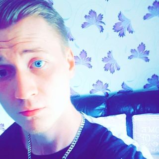 Tom Daniel Breen's avatar