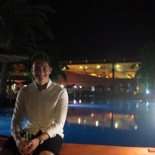 Adam Boakes's avatar