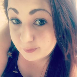 Laura Mary Yates's avatar