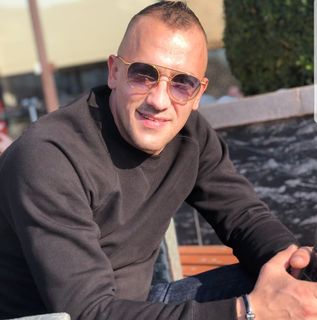 Razvan Melinte's avatar