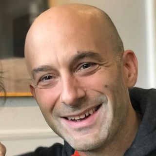 Lachlan Gillies's avatar