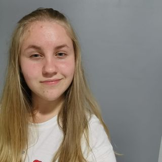 Bethany Ward's avatar