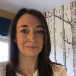 Louise Cooper's avatar