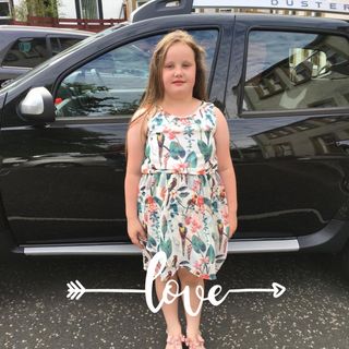 Helen Blyth's avatar