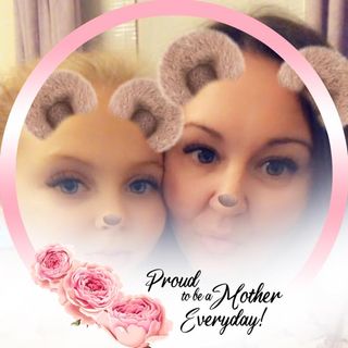 Claire Louise's avatar